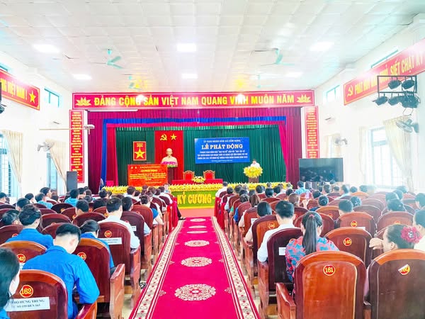 CẨM HƯNG PHÁT ĐỘNG PHONG TRÀO “BÌNH DÂN HỌC VỤ SỐ” – KHÍ THẾ MỚI, QUYẾT TÂM MỚI TRONG KỶ NGUYÊN SỐ