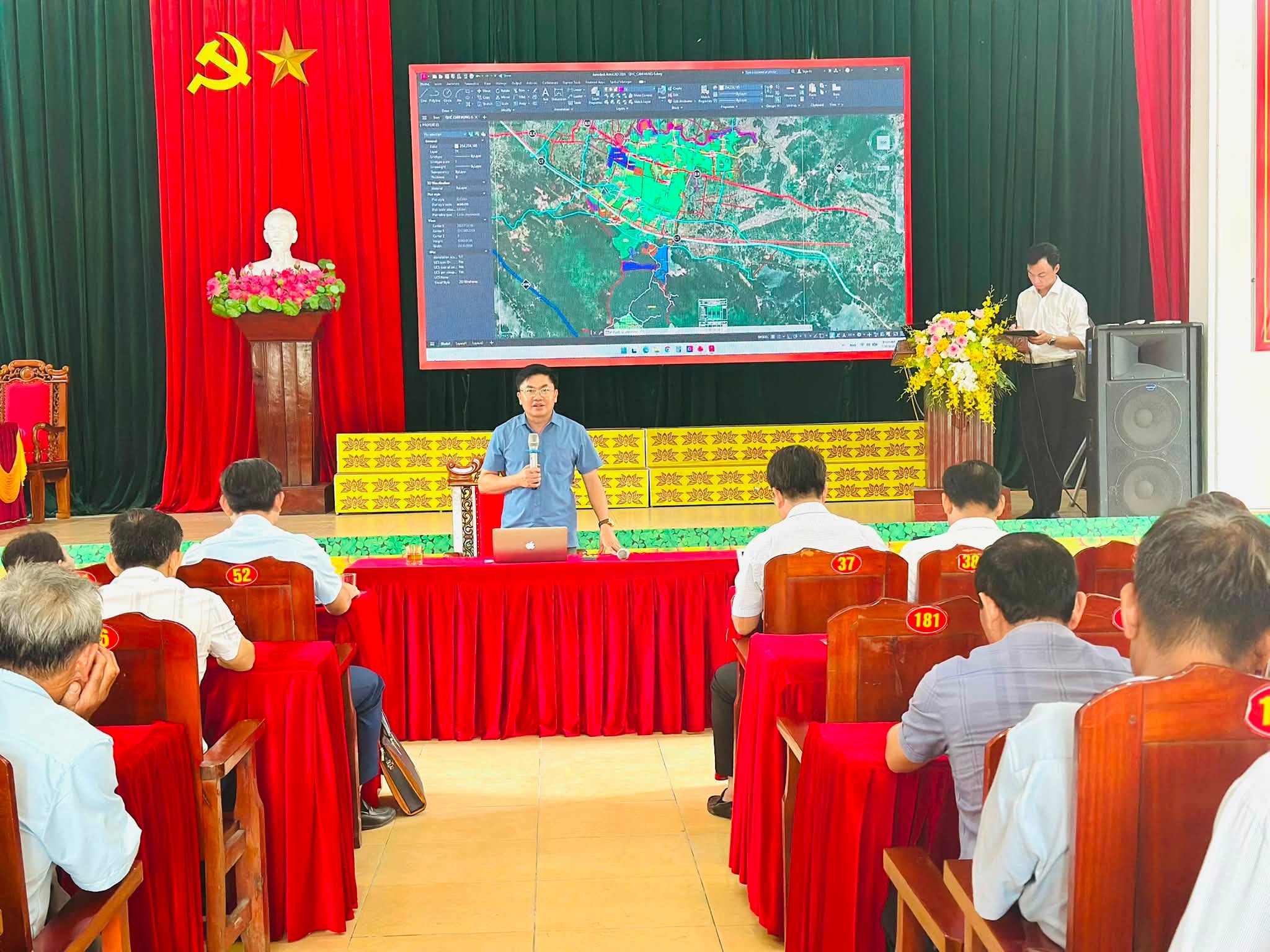 UBND xã Cẩm Hưng cho ý kiến hoàn thiện đồ án quy hoạch chung đến năm 2050 